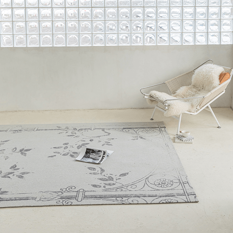 Aca Floral Wool Area Rug
