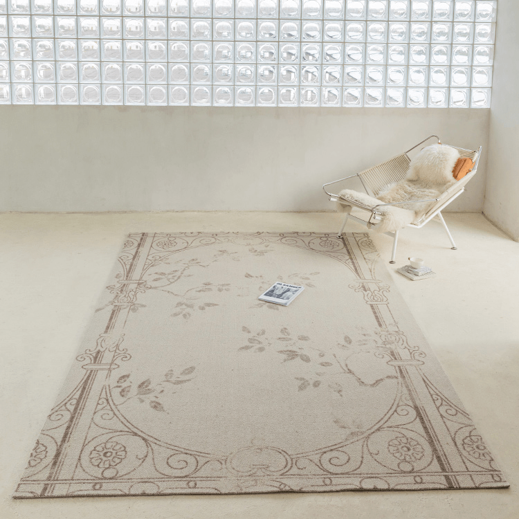 Aca Floral Wool Area Rug