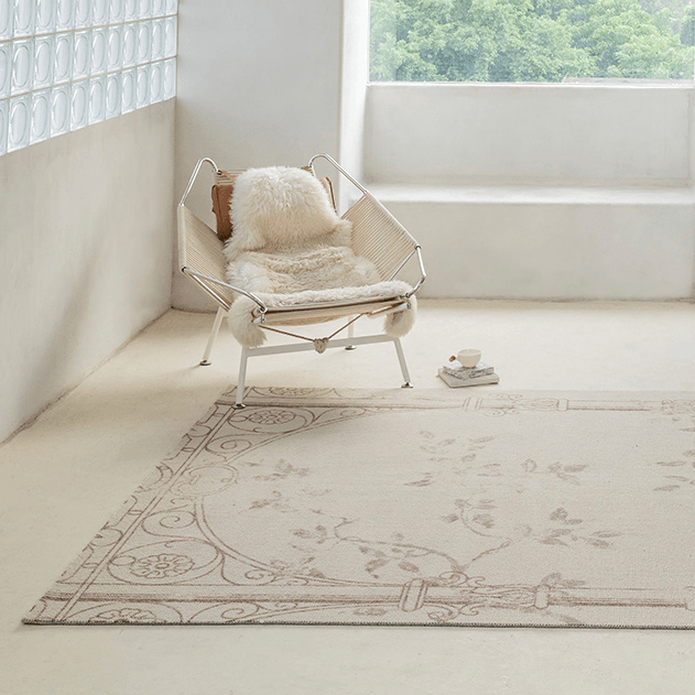 Aca Floral Wool Area Rug