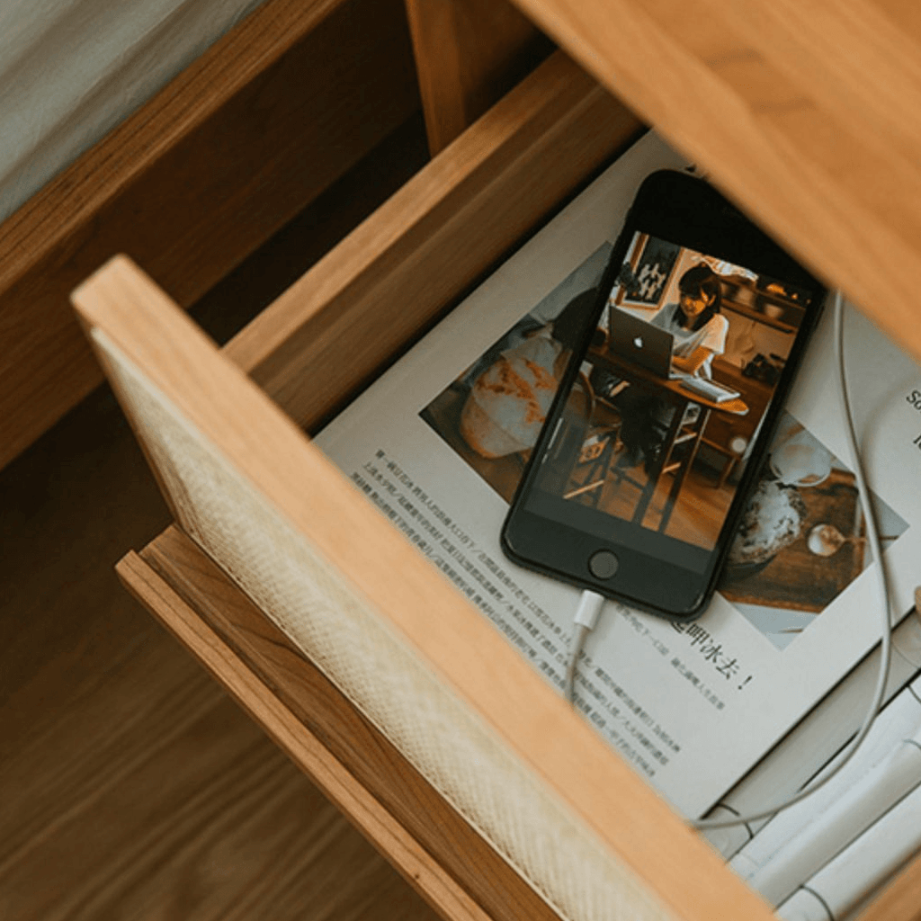 Adahlia 2 - Drawer Nightstand