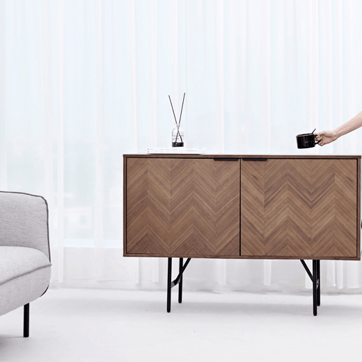 Alla Buffet Table