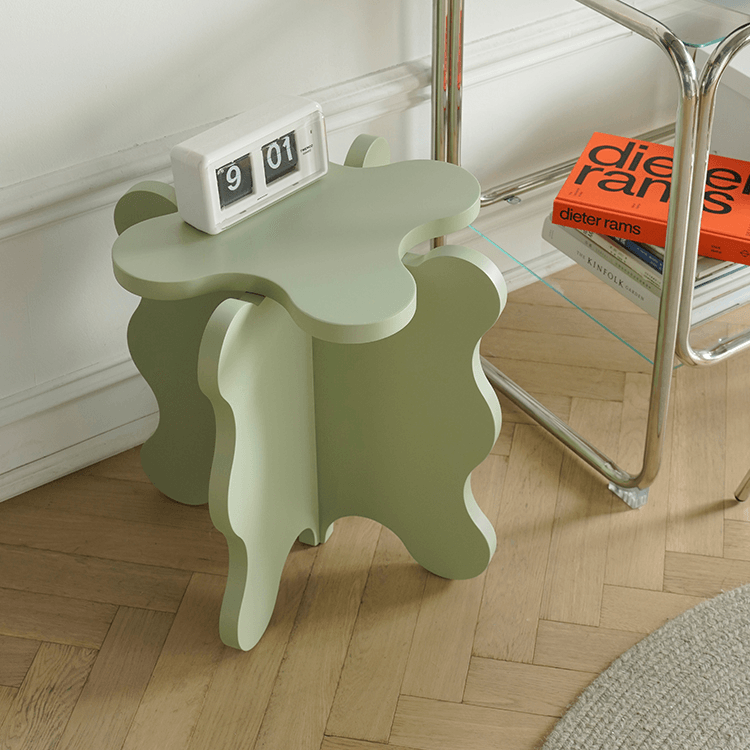 Amando Petal Sidetable