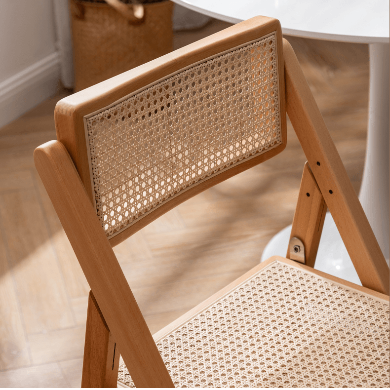 Anders Beech Foldable Chair