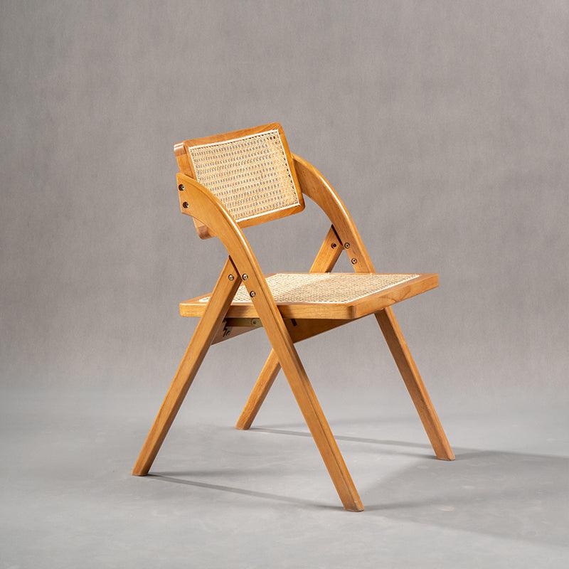 Anders Beech Foldable Chair