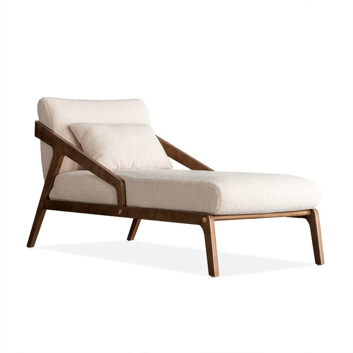 Benvolio Plush Chaise