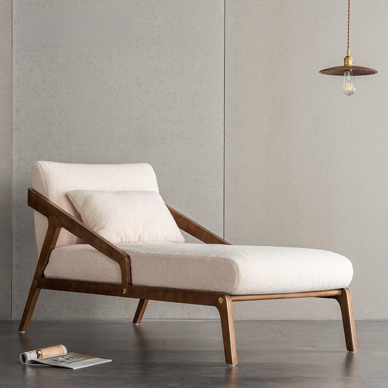 Benvolio Plush Chaise