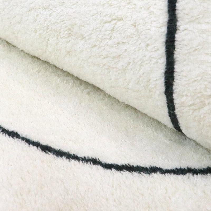 Dasha Area Rug