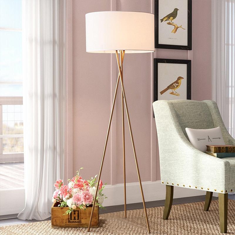 Enrique Tripod Lamp