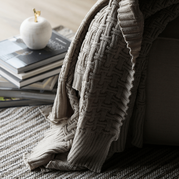 Evelyn Textured Blanket