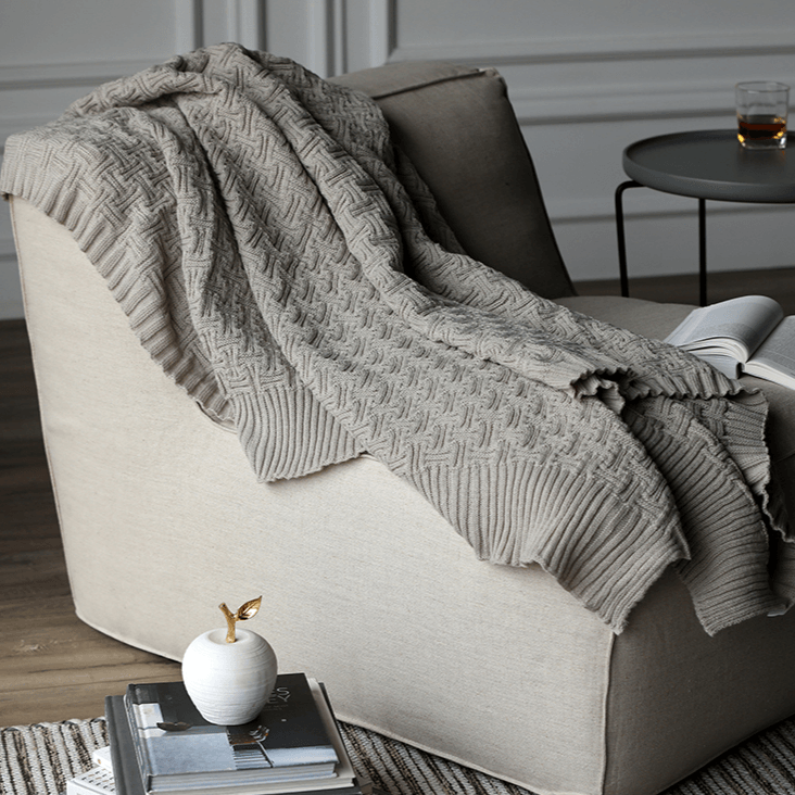 Evelyn Textured Blanket