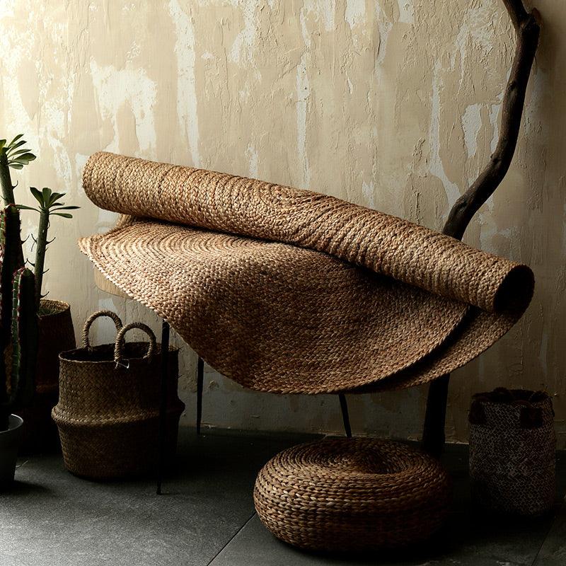 Evike Area Rug