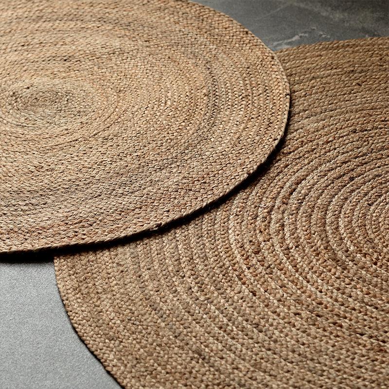 Evike Area Rug