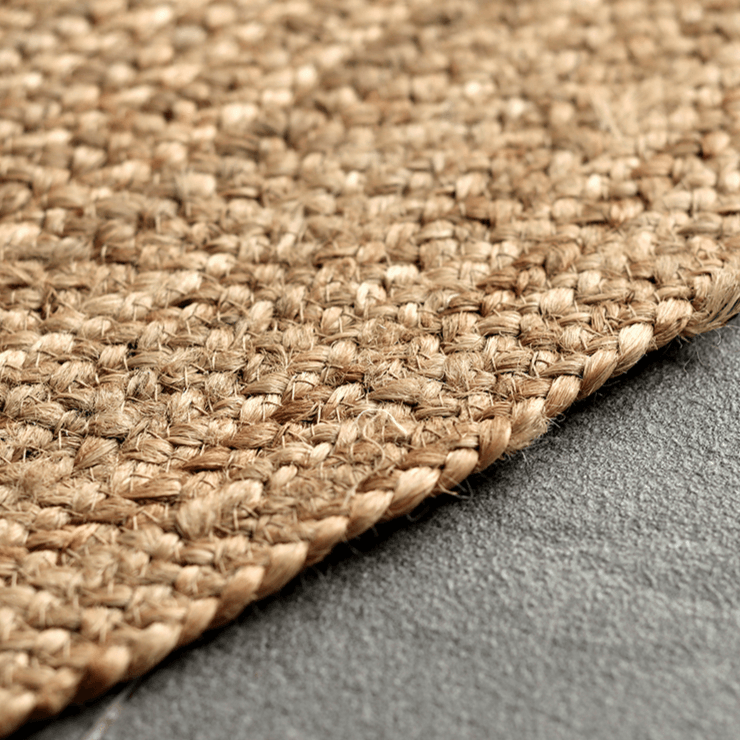 Evike Area Rug