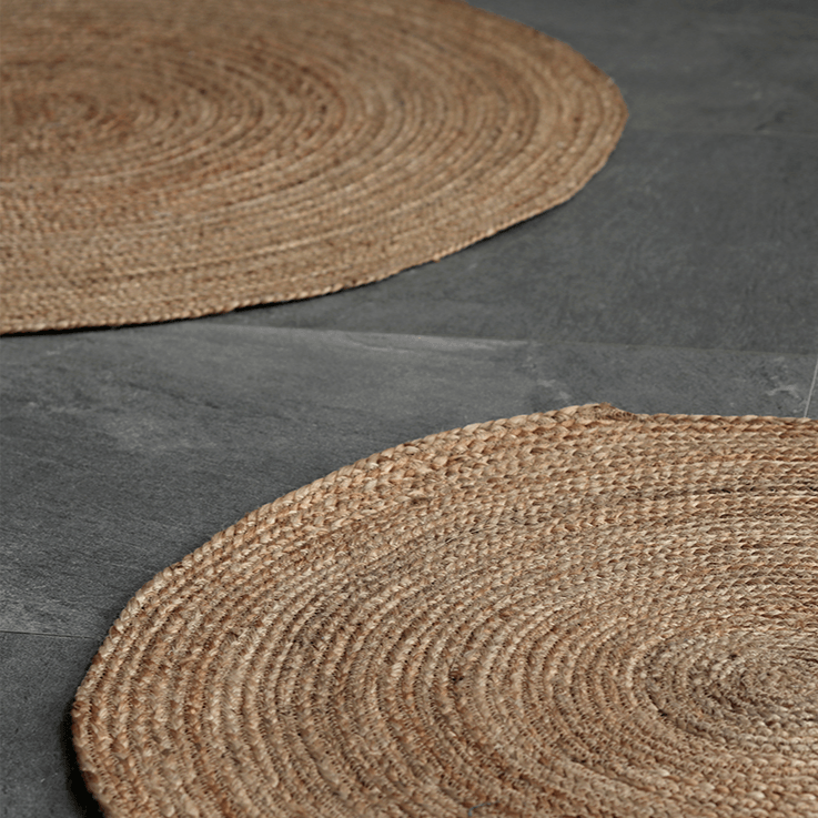 Evike Area Rug