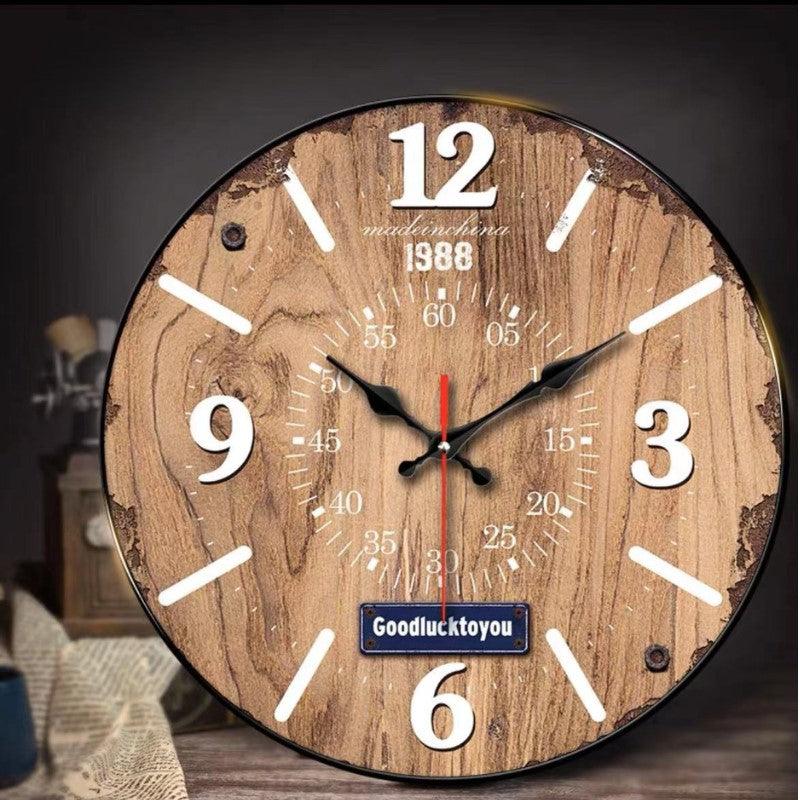 Fullilove Vintage Clock