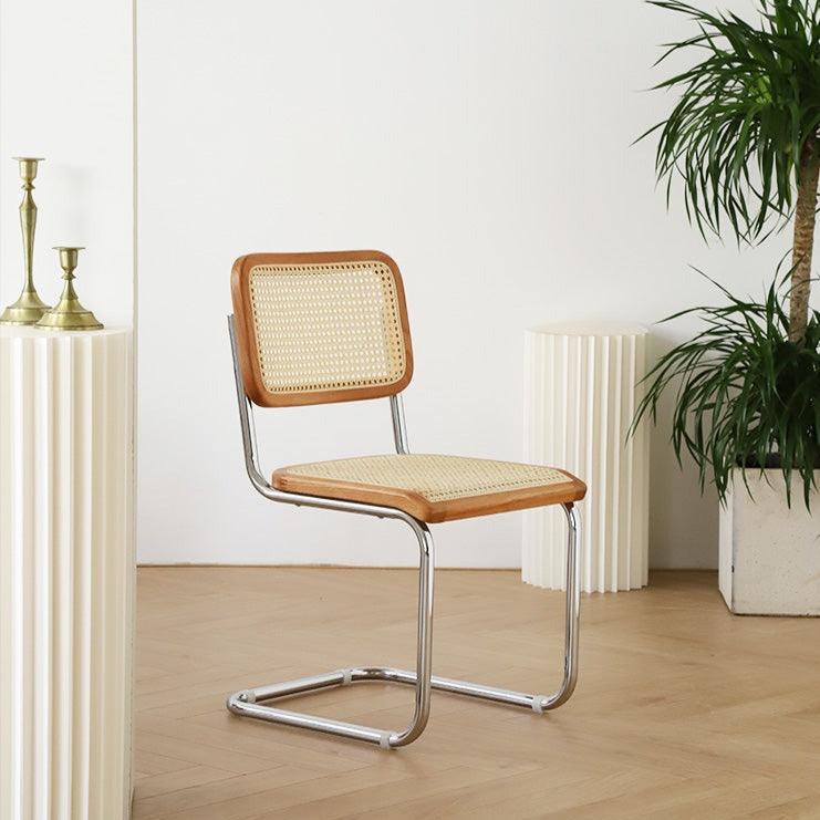 Gaja Side Chair