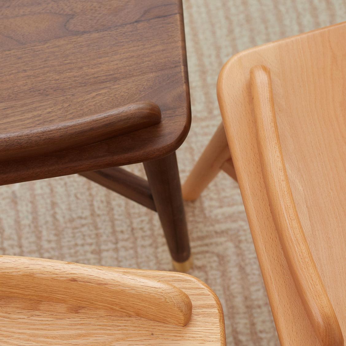Helio makeup Stool