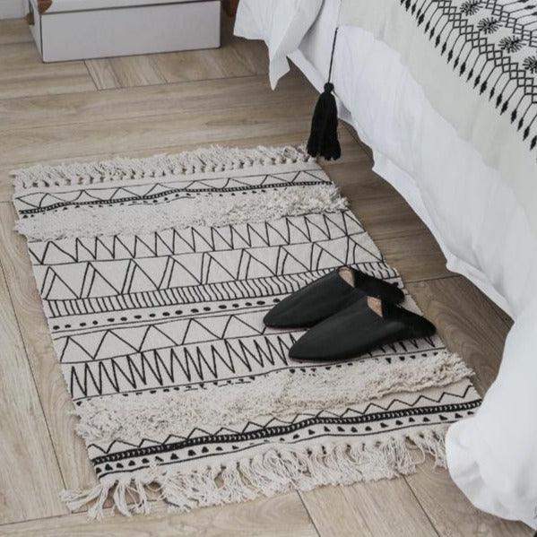 Jadwiga Abstract Handmade Area Rug