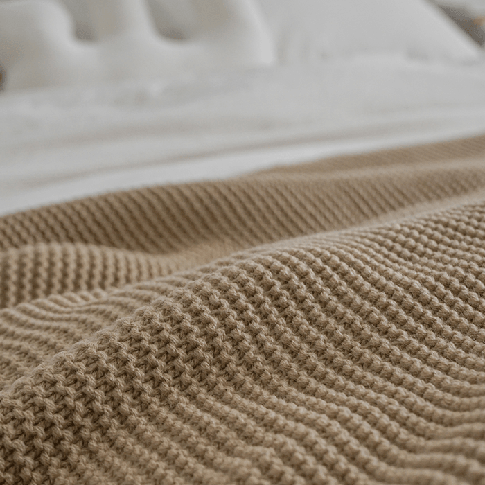 Jozsua Knitted Throw Blanket